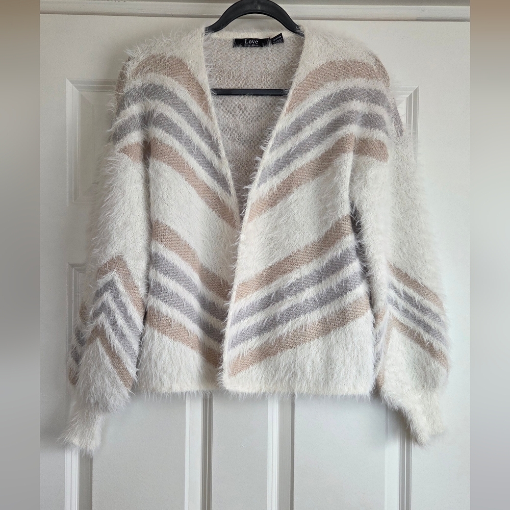Love Ever After White, Grey, and Tan Eyelash Open Cardigan - Size Lg